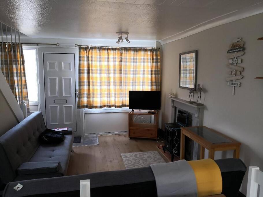 'Le Chalet Ii' Free Unlimited Wifi 2 Bed Chalet House Hodgeston Extérieur photo